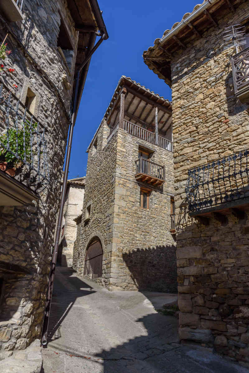 Huesca - Roda de Isábena 41.jpg